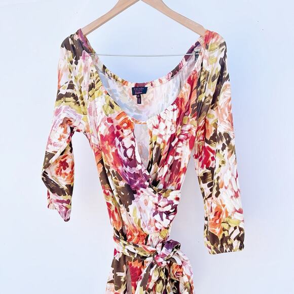 Escada Designer Floral Wrap Mid-Length Curvy Silk Dress Pink Red Belt 36 Small - Picture 5 of 12